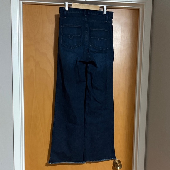 Kimes Ranch Olivia Dark Blue Flare wide leg Jeans sz 2 inseam 30 - Picture 2 of 7
